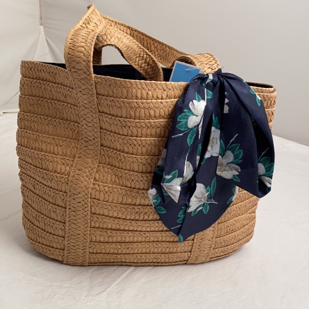Draper James Everyday straw tote bag NWT